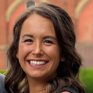 Meet your Posher, Anna